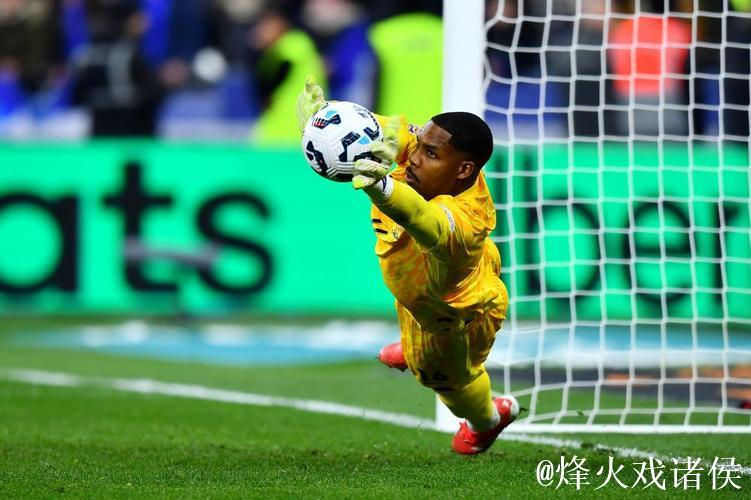 欧国联-迈尼昂点球战封神 法国险胜克罗地亚