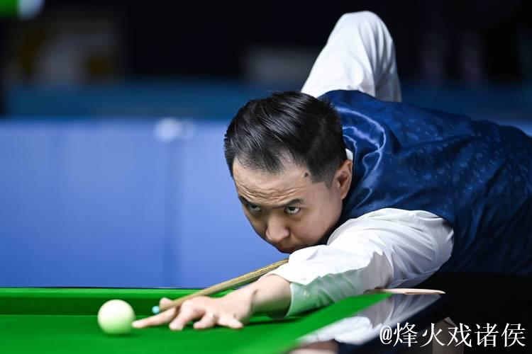 肖国栋勇夺成都世运会男子斯诺克金牌 肖国栋勇夺成都世运会男子斯诺克金牌